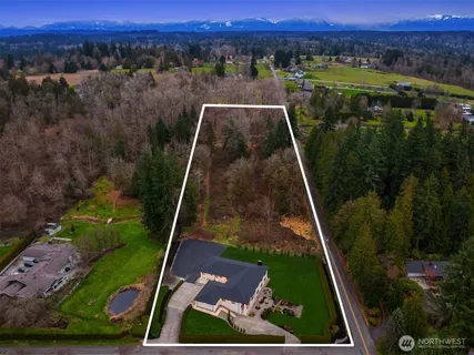 $2,170,000 | 9117 135th Drive Southeast, Snohomish, WA 98290