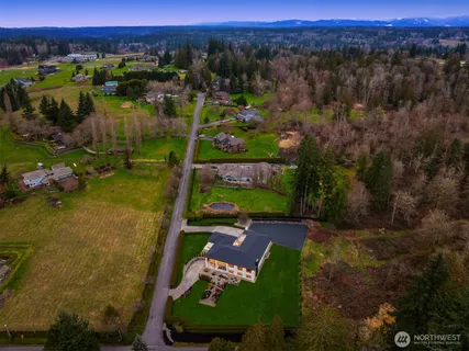 $2,170,000 | 9117 135th Drive Southeast, Snohomish, WA 98290
