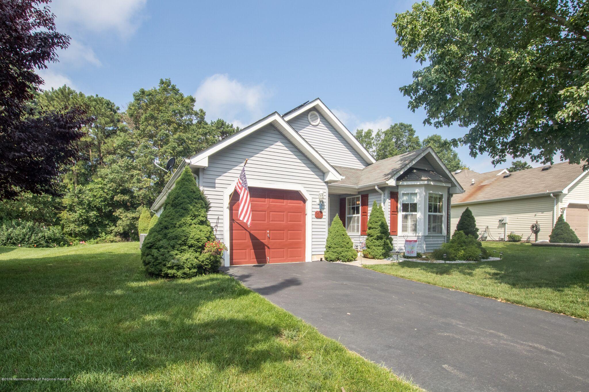 10 Ridgemont Lane Whiting, NJ 08759 - Photo 3 of 25 25 ridgemont