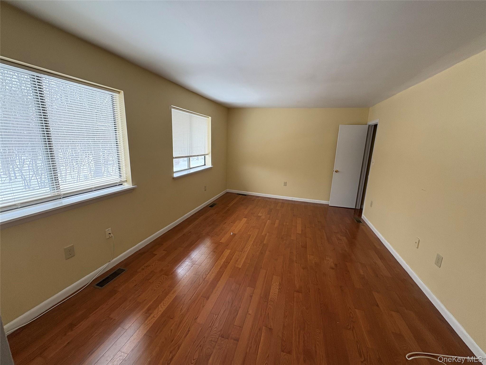 5 North Aspen Road Middletown, NY 10940 - Photo 10 of 12