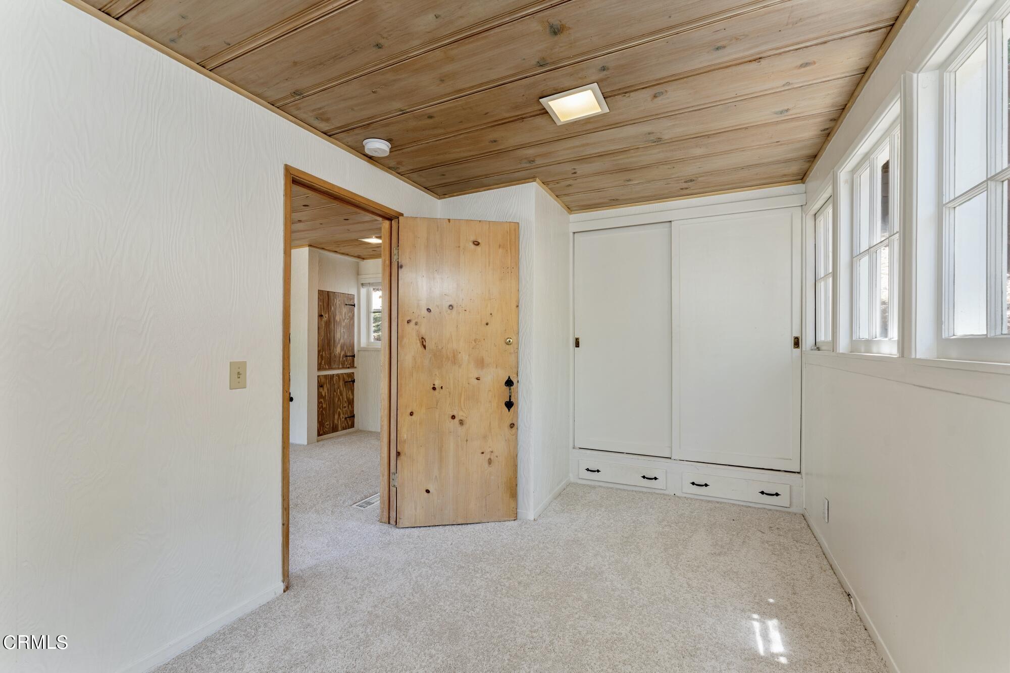 9710 Mistletoe Road Tujunga, CA 91042 - Photo 25 of 68 9710 Mistletoe, Tujunga_ Low Res 025