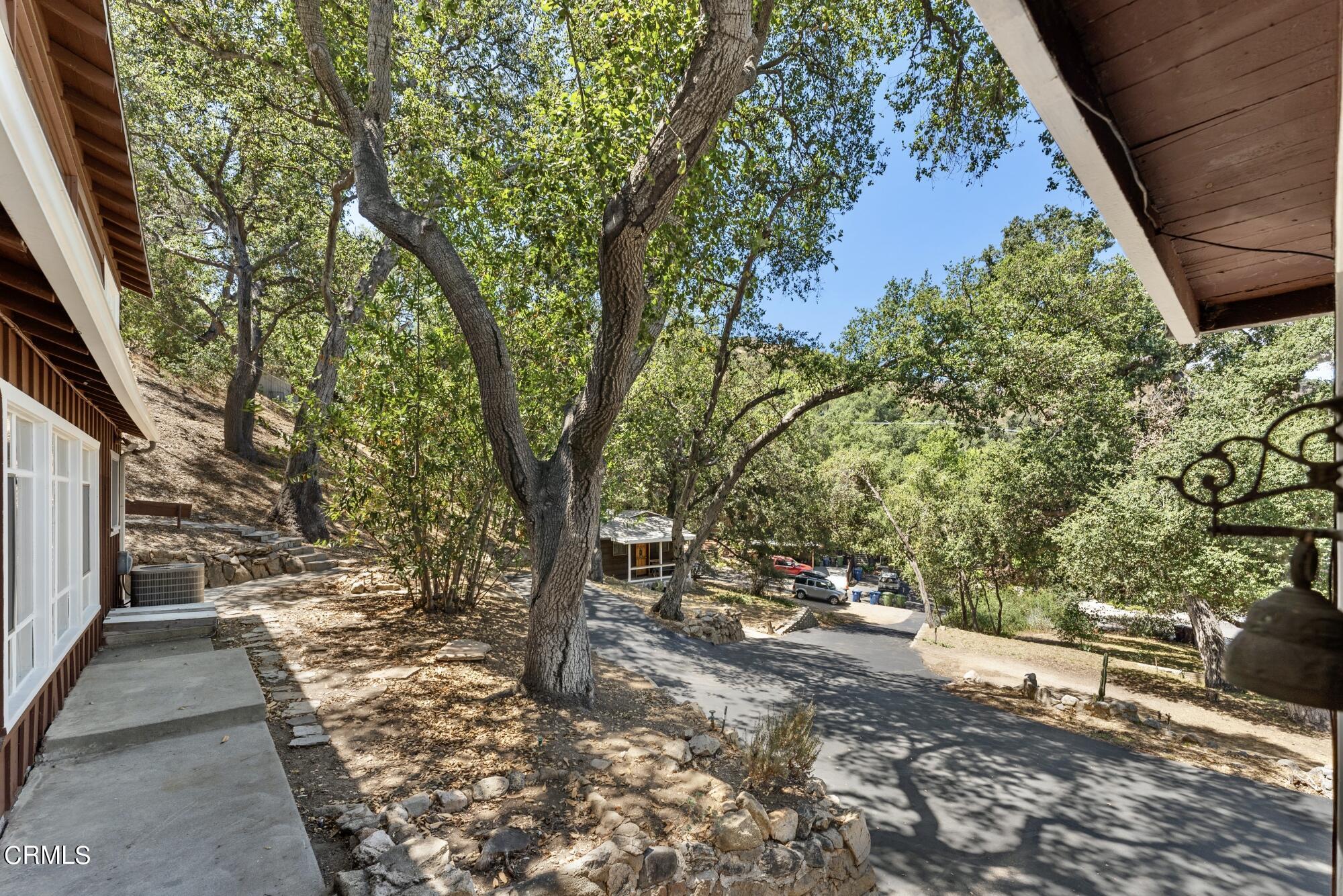 9710 Mistletoe Road Tujunga, CA 91042 - Photo 5 of 68 a view of outdoor space and yard