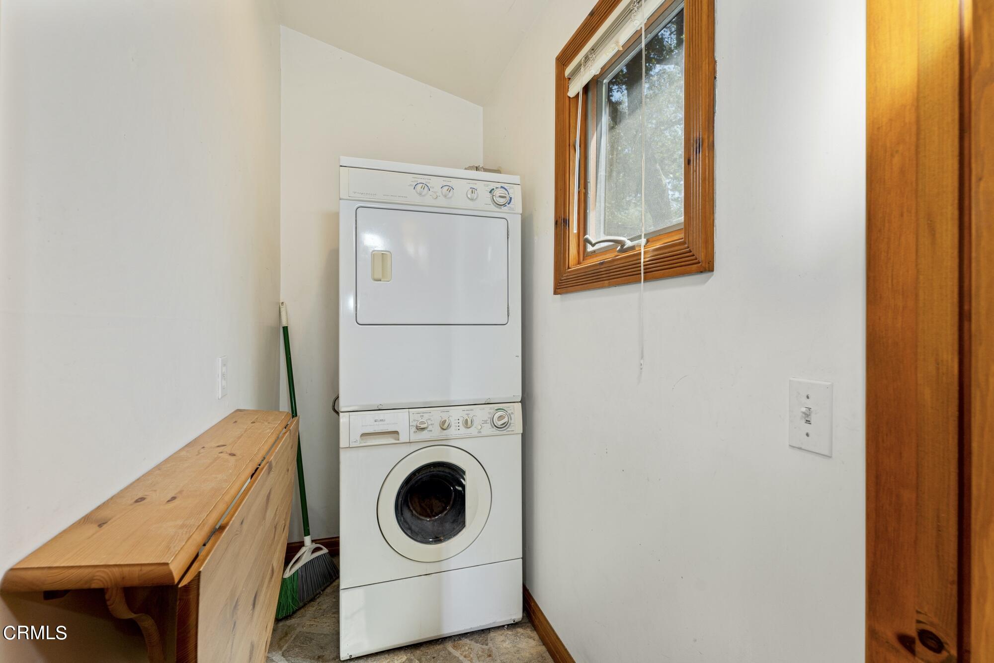 9710 Mistletoe Road Tujunga, CA 91042 - Photo 56 of 68 9710 Mistletoe, Tujunga_ Low Res 056