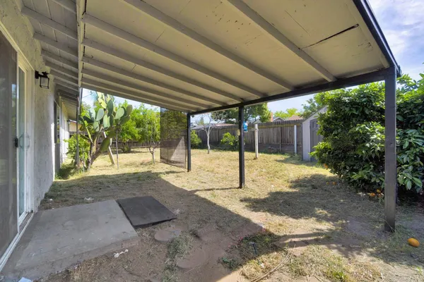 $379,900 | 546 West Swift Avenue, Clovis, CA 93612
