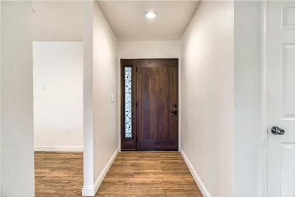 $379,900 | 546 West Swift Avenue, Clovis, CA 93612