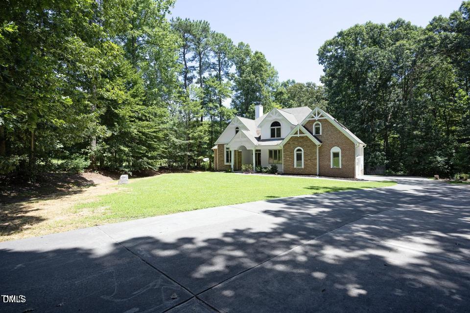 1432 Antiquity Avenue Raleigh, NC 27613 - Photo 2 of 38 20250718013641156934000000-o