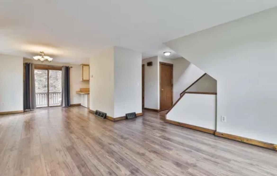 6 Cornwall Lane, Unit 7 Nashua, NH 03063 - Photo 4 of 26