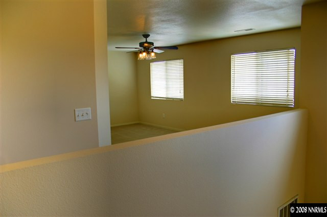 10020 Starfall Drive Reno, NV 89506 - Photo 5 of 6 Photo 5