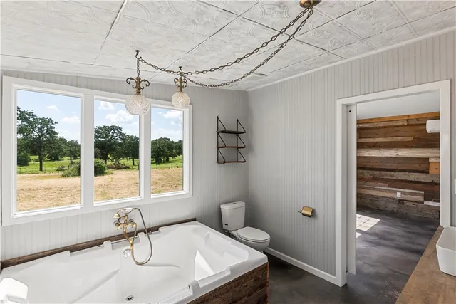 $380,000 | 2034 County Road 436, Dime Box, TX 77853