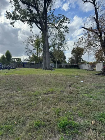 $4,500 | 8605 Airline Drive, Houston, TX 77037