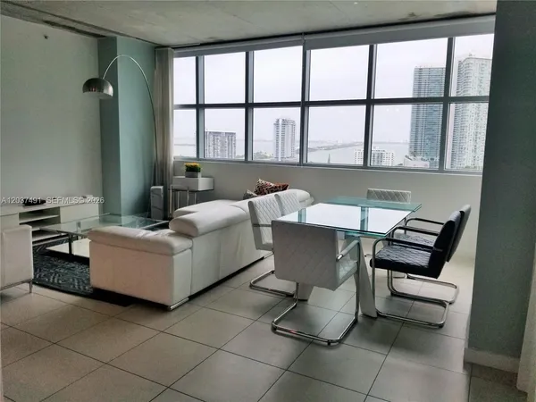 $5,300 | 3301 Northeast 1st Avenue, Unit 1602, Miami, FL 33137