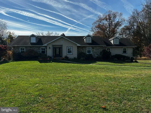 $1,200,000 | 6 Smedley Drive, Newtown Square, PA 19073