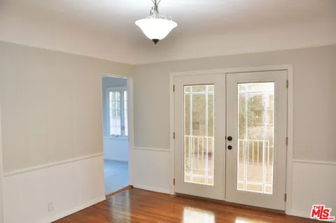 $3,650 | 1611 Ellsmere Avenue, Los Angeles, CA 90019