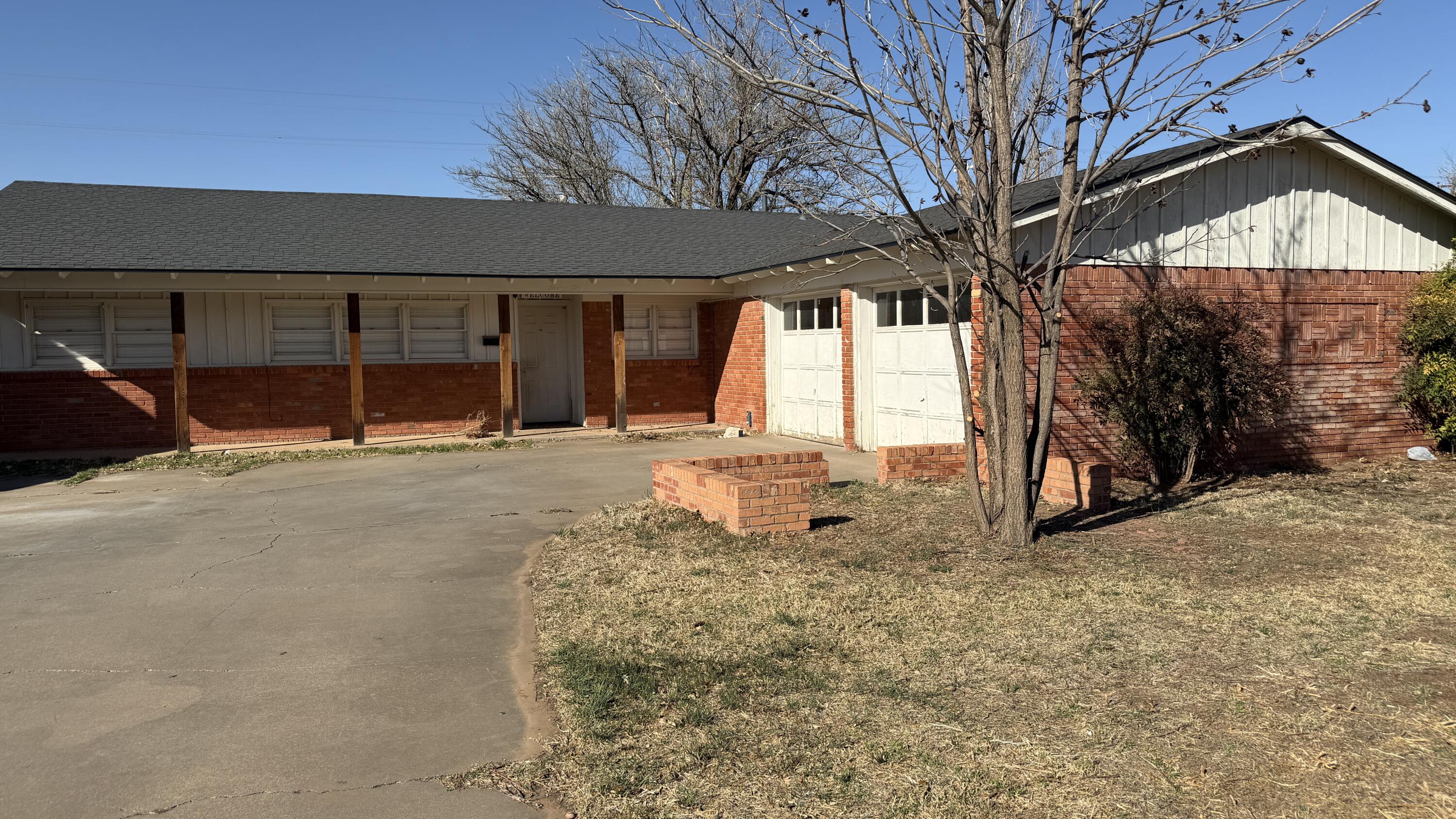 2010 52nd Street Lubbock, TX 79412 - Photo 1 of 13 a view of a backyard