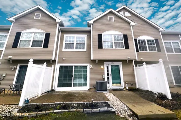 $3,300 | 171 Dorado Beach Court, Howell, NJ 07731