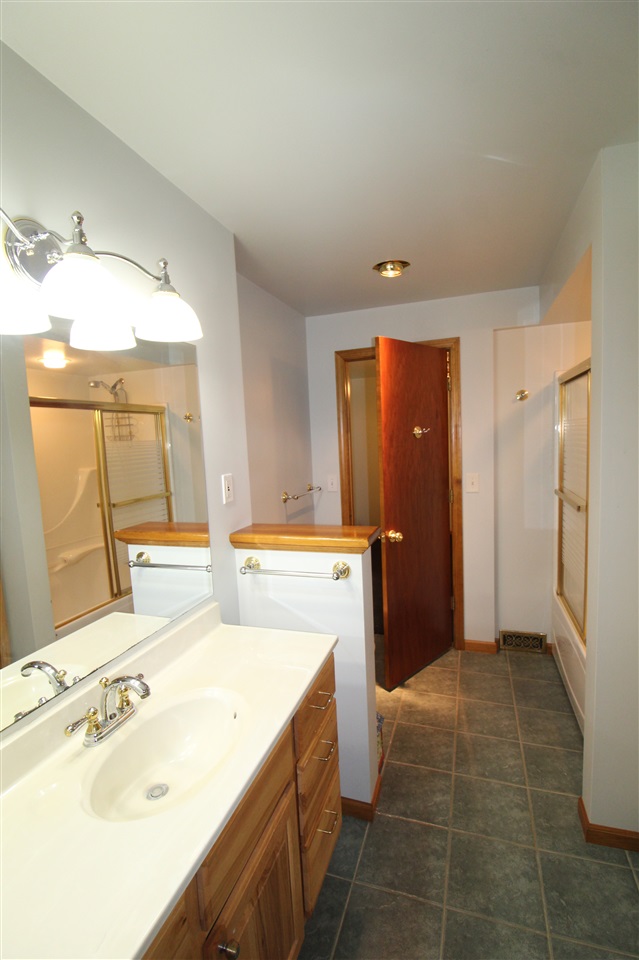 9049 North McKinley Road Flushing, MI 48433 - Photo 16 of 29