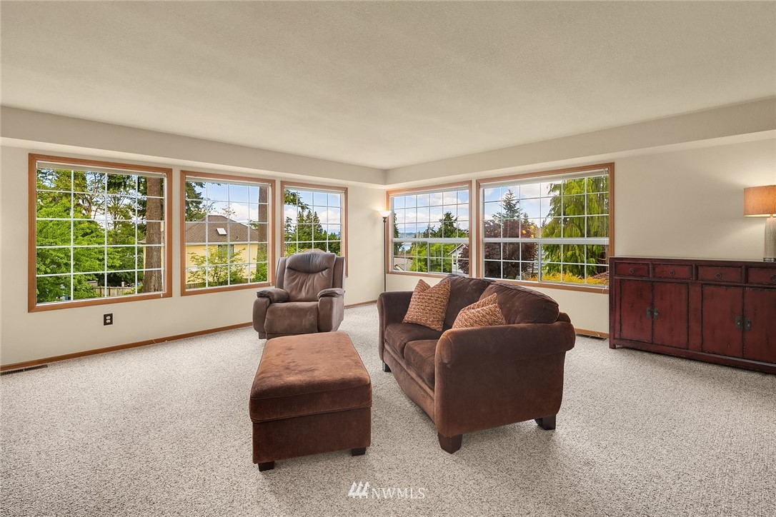 924 Goat Trail Loop Road Mukilteo, WA 98275 - Photo 21 of 39