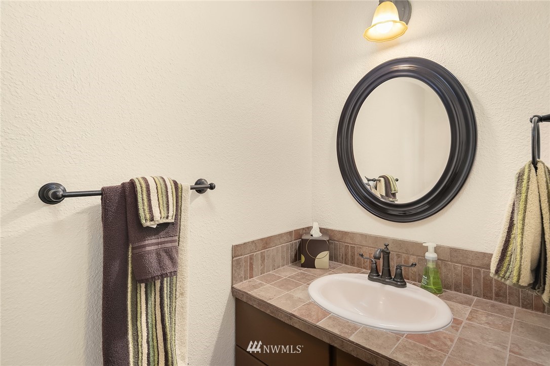 924 Goat Trail Loop Road Mukilteo, WA 98275 - Photo 22 of 39