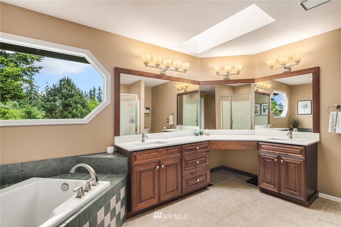 924 Goat Trail Loop Road Mukilteo, WA 98275 - Photo 25 of 39