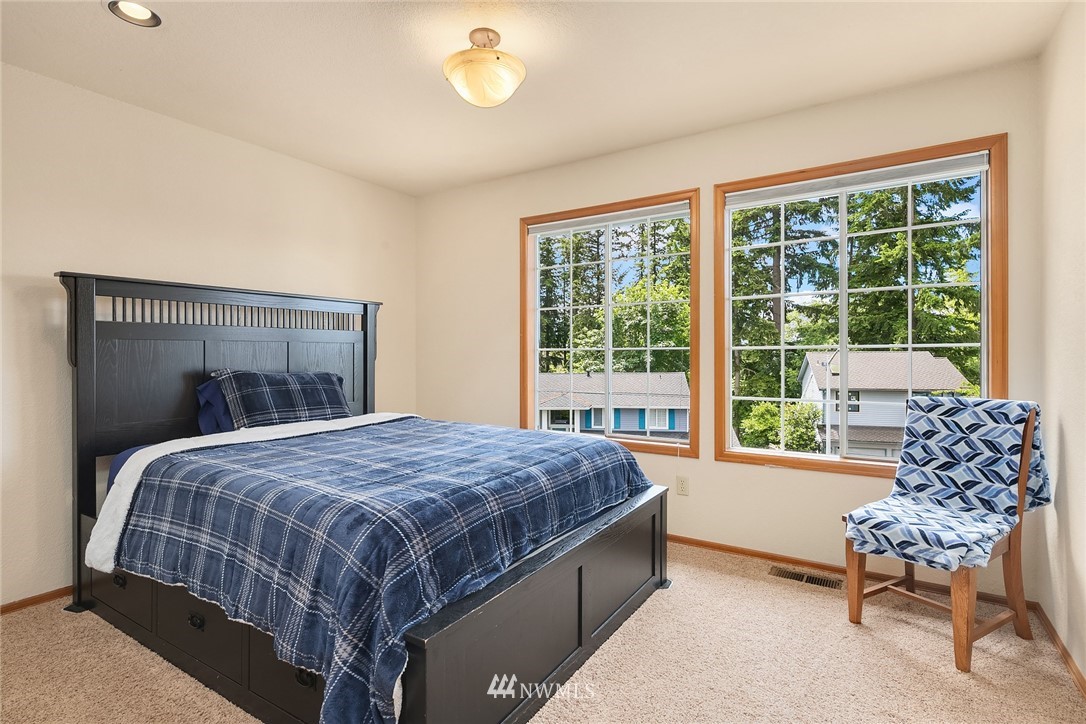 924 Goat Trail Loop Road Mukilteo, WA 98275 - Photo 28 of 39