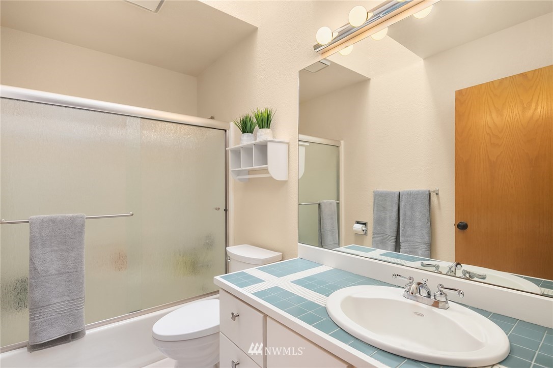 924 Goat Trail Loop Road Mukilteo, WA 98275 - Photo 30 of 39