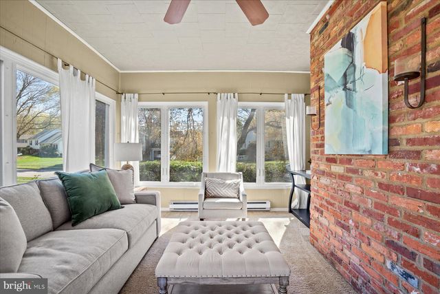 $915,000 | 8503 Cyrus Place, Alexandria, VA 22308