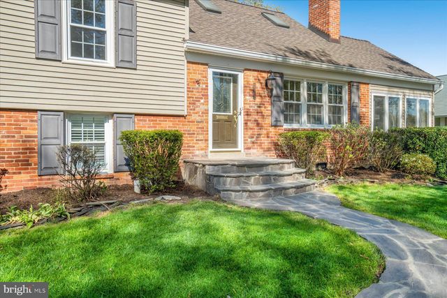 $915,000 | 8503 Cyrus Place, Alexandria, VA 22308