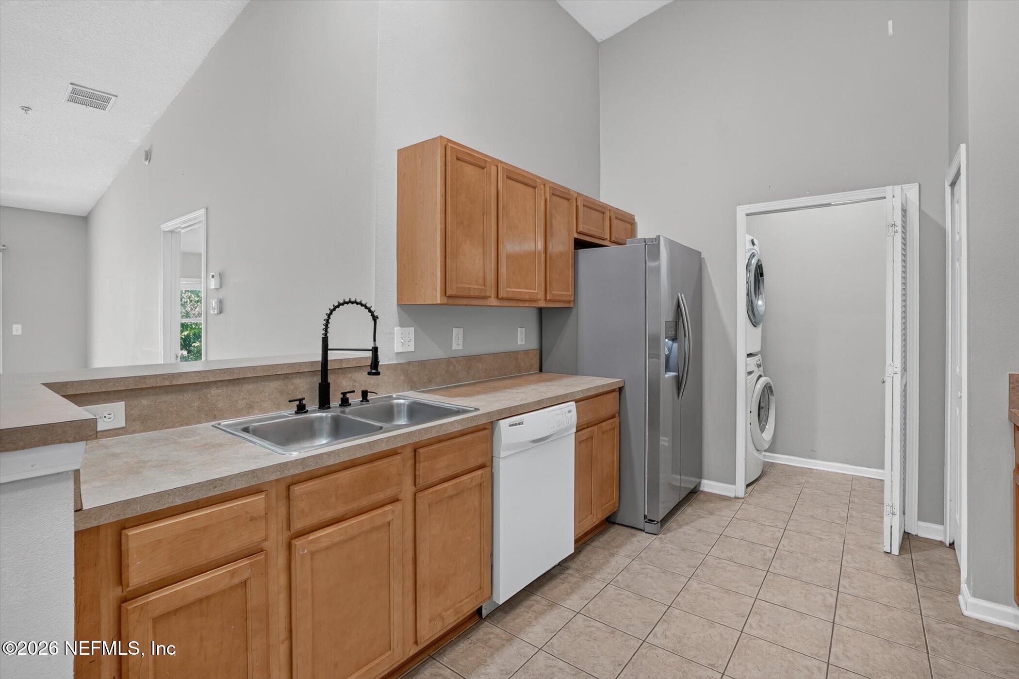 7920 Merrill Road, Unit 612 Jacksonville, FL 32277 - Photo 13 of 35 12-7920-Merrill-Rdunit-612-WindowStill-P