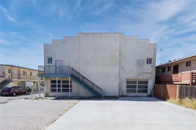 $1,380,000 | 4333-4335 West 147th Street, Lawndale, CA 90260