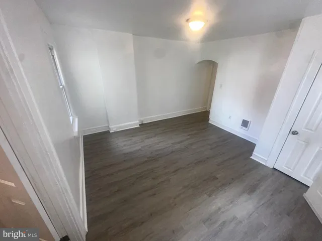 $1,500 | 26 Cavell Street, Trenton, NJ 08618