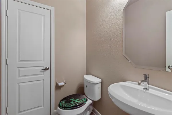 $2,600 | 4082 Serene Drive, Forney, TX 75126