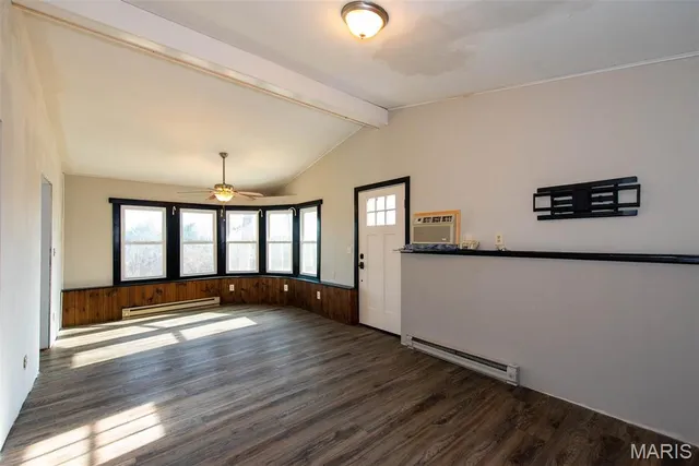 $189,900 | 234 South Melody Drive, Leslie, MO 63056