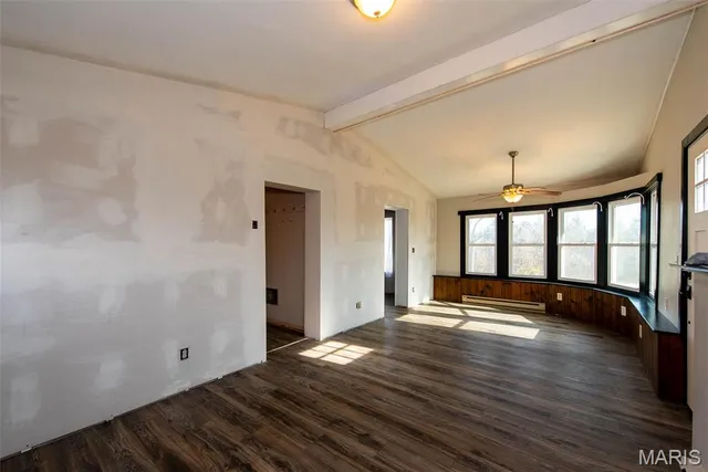 $189,900 | 234 South Melody Drive, Leslie, MO 63056