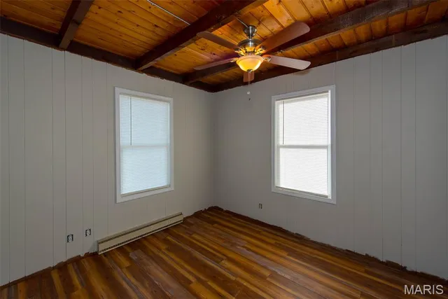 $189,900 | 234 South Melody Drive, Leslie, MO 63056