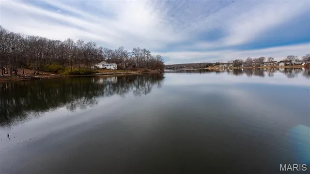 $189,900 | 234 South Melody Drive, Leslie, MO 63056