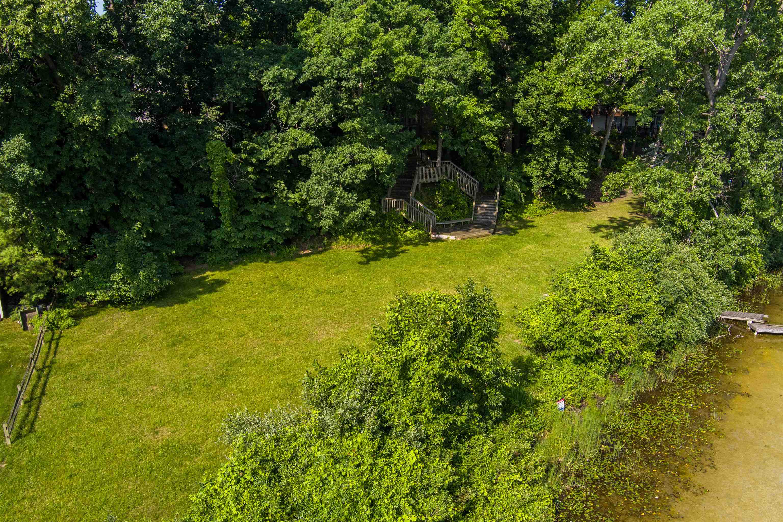 4189 Cordley Lake Road Pinckney, MI 48169 - Photo 10 of 41 50116322-9.JPG