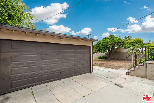 $1,250,000 | 1492 West 28th Street, Los Angeles, CA 90007