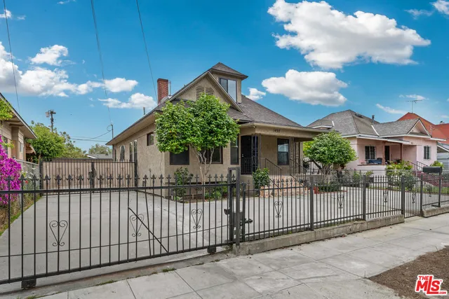 $1,250,000 | 1492 West 28th Street, Los Angeles, CA 90007