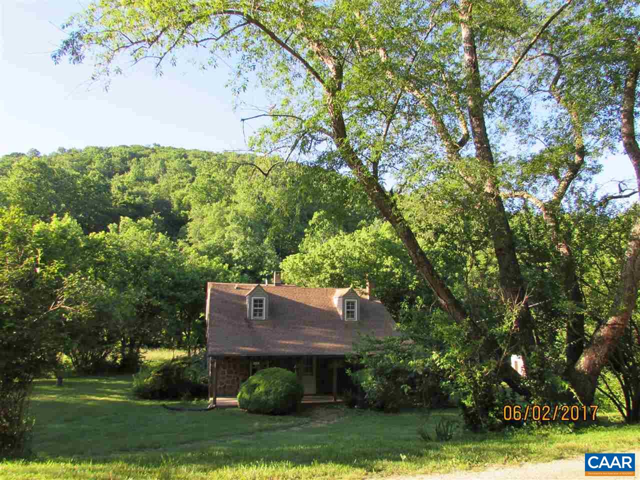 668 Peters Hollow Road Monroe, VA 24574 - Photo 1 of 50 front view of a house with a yard