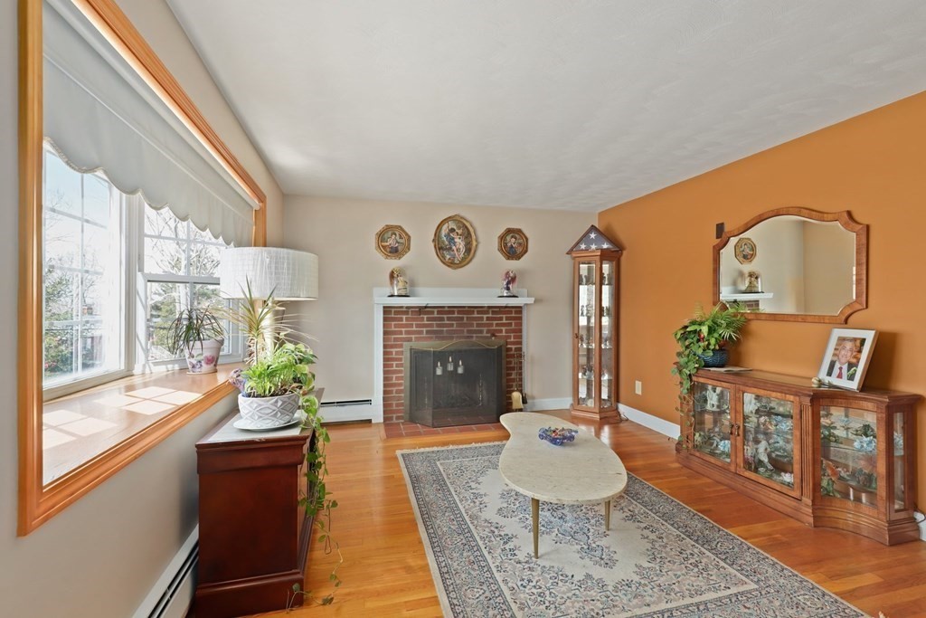 72 Nichols Road Malden, MA 02148 - Photo 5 of 37 Gallery Image 5