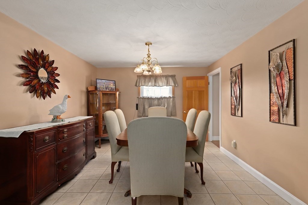 72 Nichols Road Malden, MA 02148 - Photo 8 of 37 Gallery Image 8