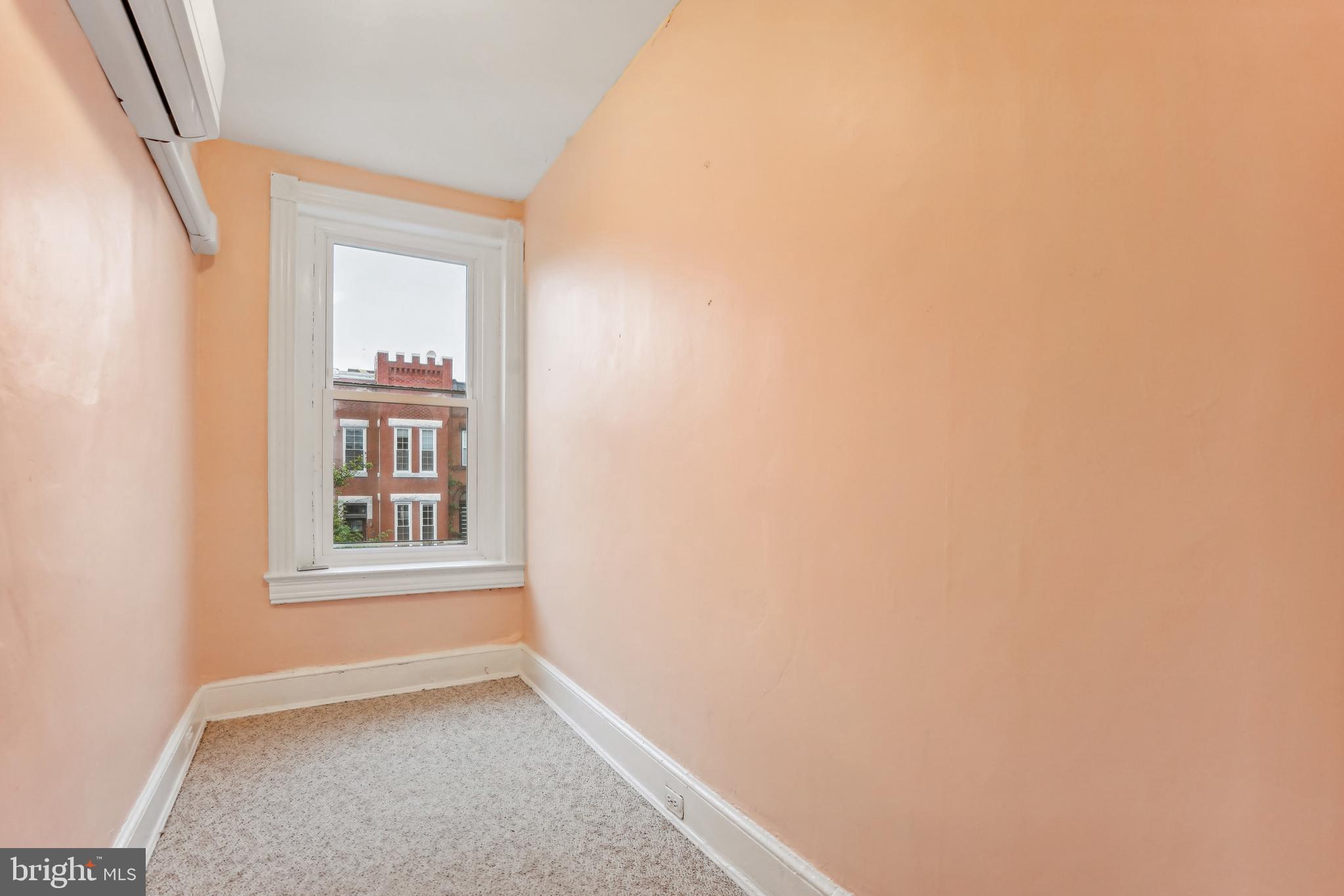 48 R Street Northwest Washington, DC 20001 - Photo 15 of 24 Bed room 3