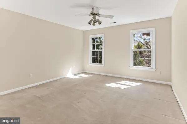 $5,200 | 43884 Loganwood Court, Ashburn, VA 20147