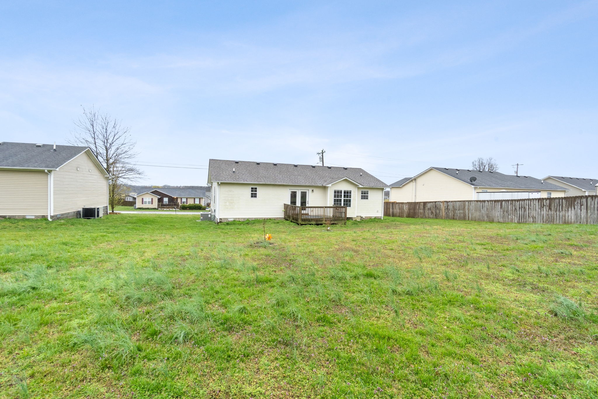 622 Avondale Road Oak Grove, KY 42262 - Photo 27 of 29 a house view with a garden space