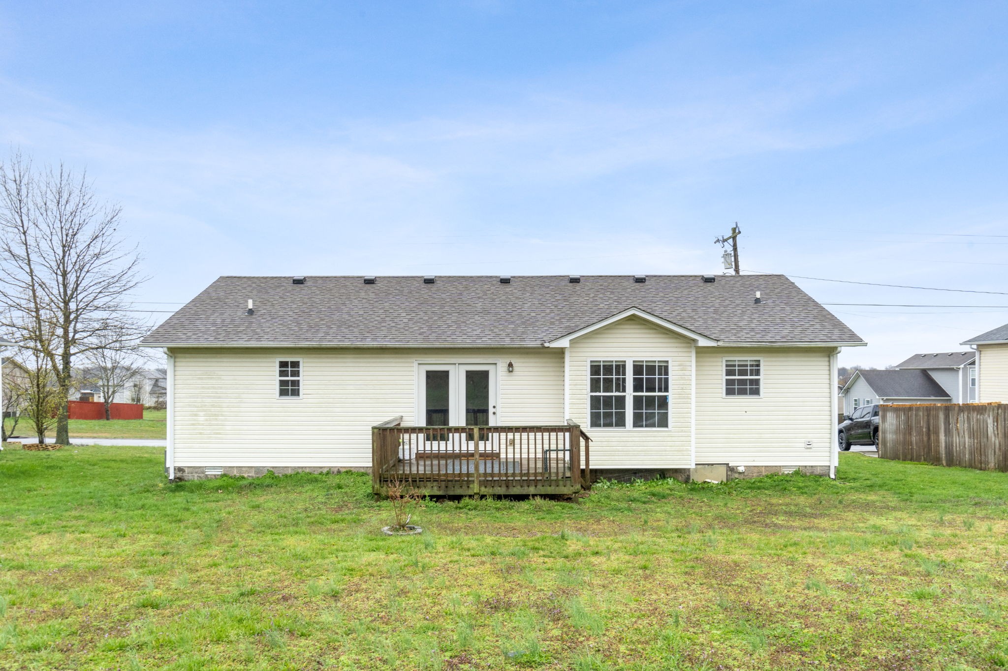 622 Avondale Road Oak Grove, KY 42262 - Photo 28 of 29 a house view with a garden space