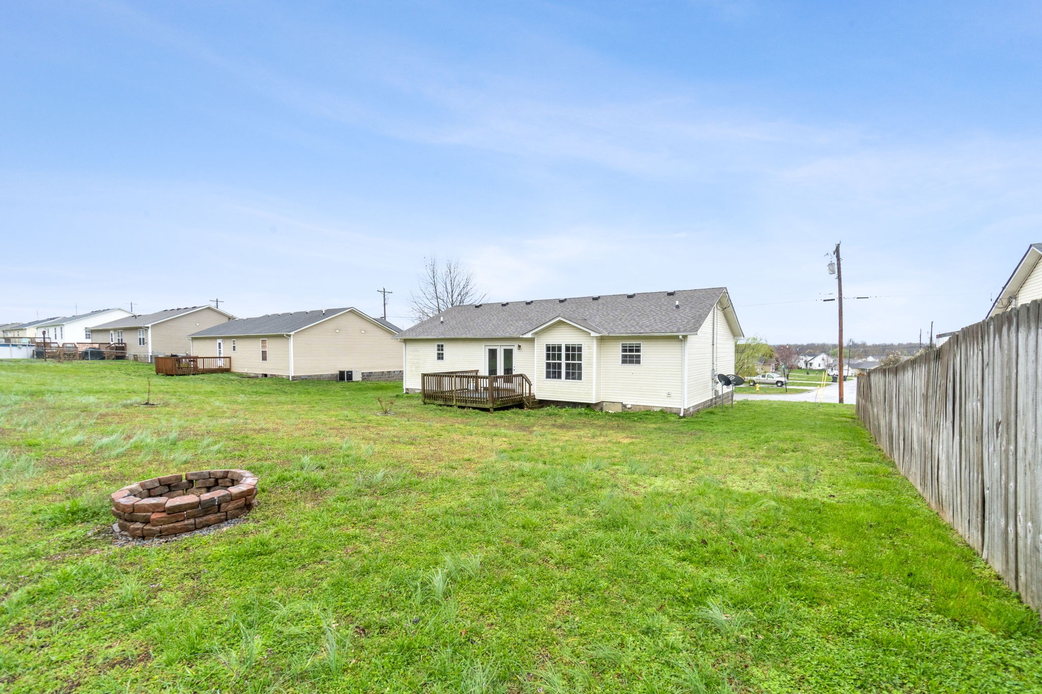 622 Avondale Road Oak Grove, KY 42262 - Photo 29 of 29 a view of a house with backyard and garden