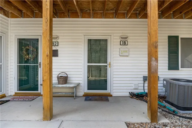 $245,000 | 464 Cedar Heights Drive, Unit 1B, Camdenton, MO 65020