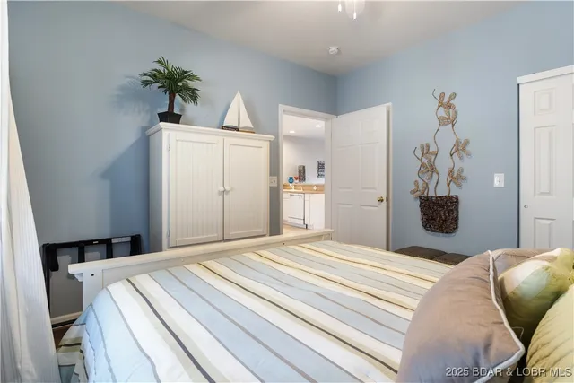 $245,000 | 464 Cedar Heights Drive, Unit 1B, Camdenton, MO 65020