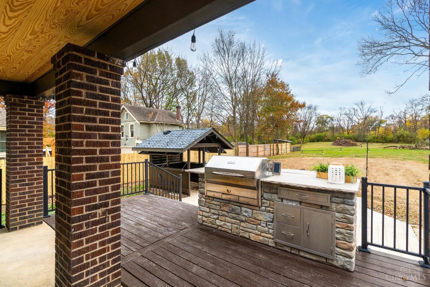 55 West Sharon Road Cincinnati, OH 45246 - Photo 41 of 43