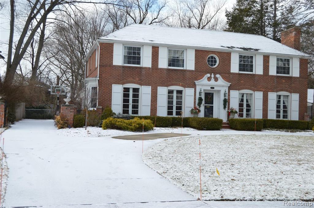 637 Middlesex Road Grosse Pointe Park, MI 48230 - Photo 2 of 44